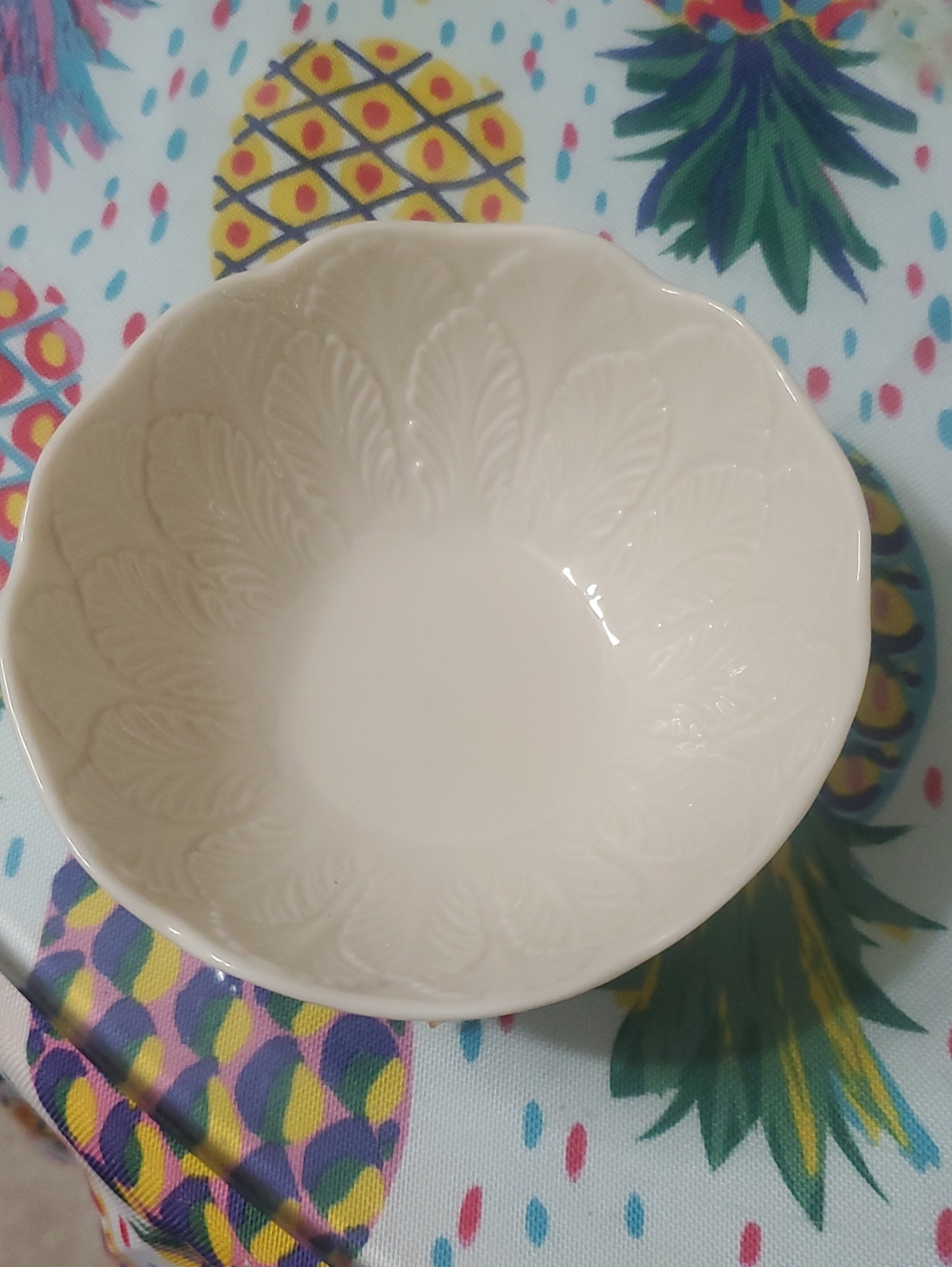 Lenox Cream Ceramic Leaf-Embossed Serving Bowl - Home Dining
